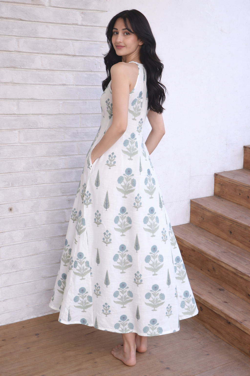 Cotton A-Line Sleeveless Kurta Palazzo set-white